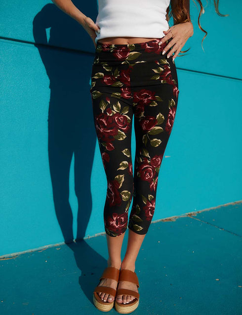 SA Exclusive Love Me Some Floral Capri Pocket Leggings