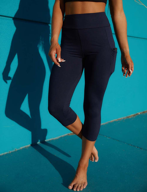 SA Exclusive Navy Pocket Capri Leggings