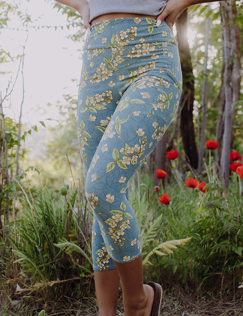 SA Exclusive Bahama Breeze Capri Pocket Leggings