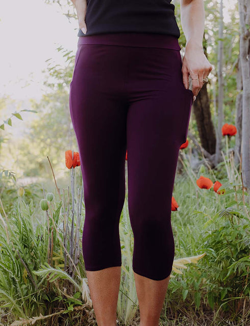 SA Exclusive Burgundy Capri Pocket Leggings