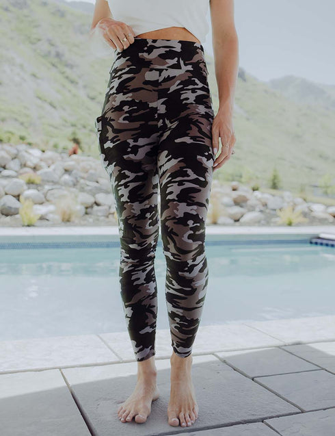 SA Exclusive Camo Pocket Leggings