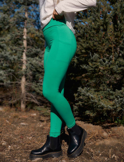 SA Exclusive Emerald Pocket Solid Leggings