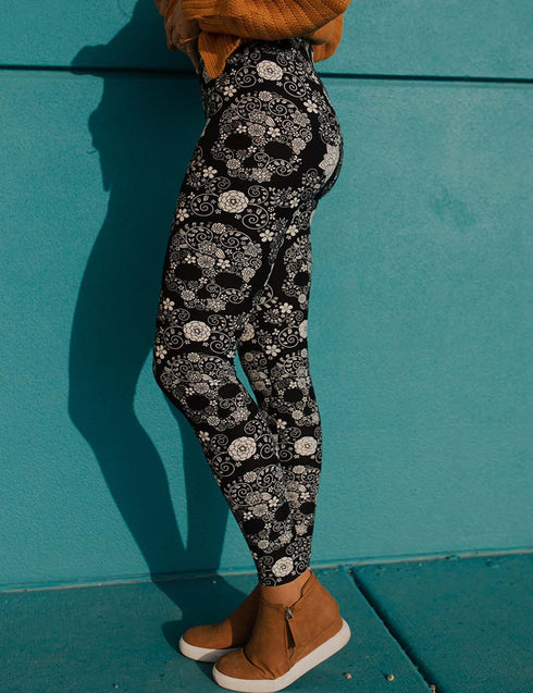 SA Exclusive Full Of Skull Leggings