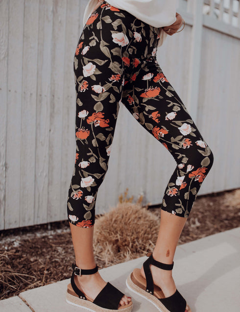 SA Exclusive Poppy Pleasure Capri Leggings