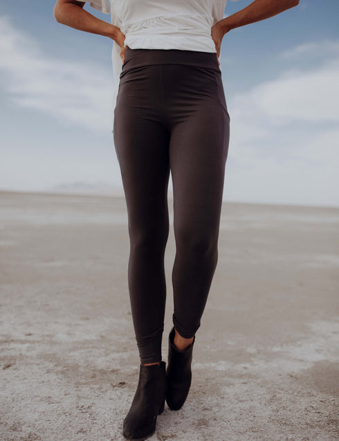 SA Exclusive Charcoal Pocket Solid Leggings