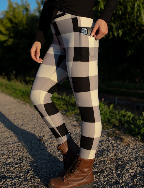 SA Exclusive White Blockin' Around Pocket Leggings