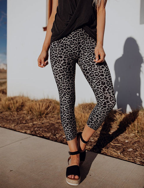 SA Exclusive Sassy Leopard Grey and Black Capri Leggings