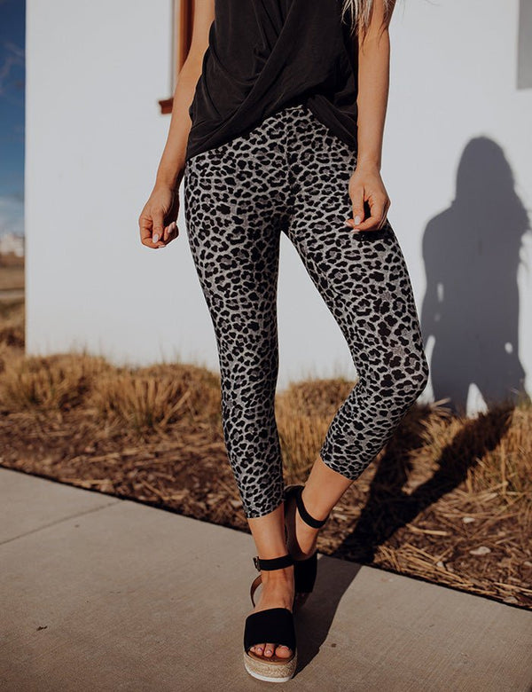 SA Exclusive Sassy Leopard Grey and Black Capri Leggings