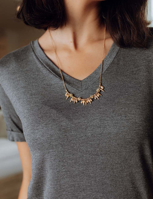 Scattered Spike Necklace