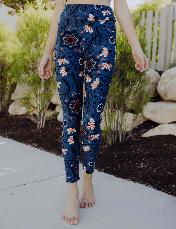 SA Exclusive Twilight Blooms Leggings