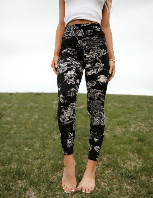 SA Exclusive Whimsical Blooms Leggings